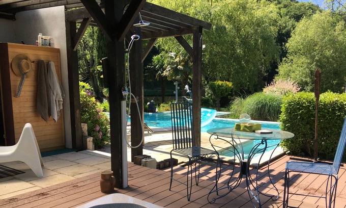 Inzinzac-Lochrist Casa | Casa con piscina climatizada 12-14 personas a orillas del río Blavet