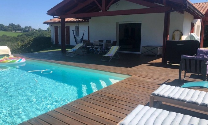 Larressore Casa | Villa con piscina climatizada a 15 minutos de Biarritz y Bayona
