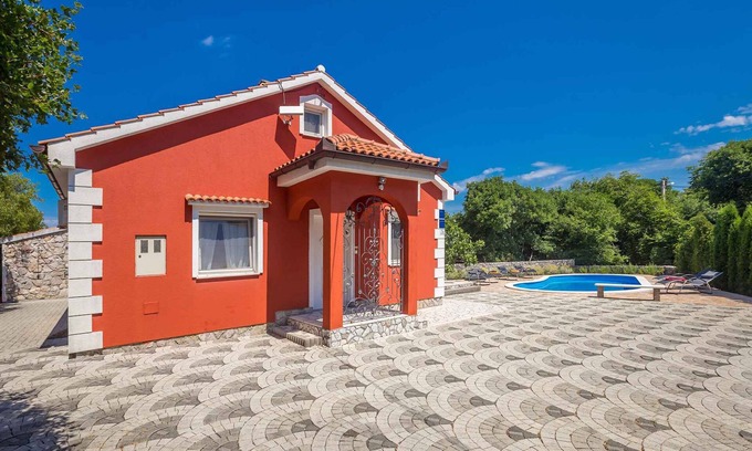 Sveti Vid Dobrinjski Villa | Casa vacacional con vista al mar y alberca