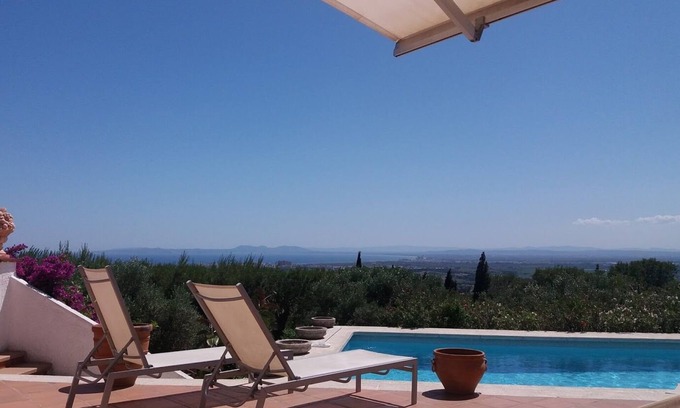 Palau-Saverdera Villa | villa con impresionantes vistas sobre la bahía de Roses y Llanura Ampurd