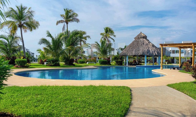 Área del bulevar Barra Vieja Villa | Villa con alberca | Playa privada | Acapulco Diamante