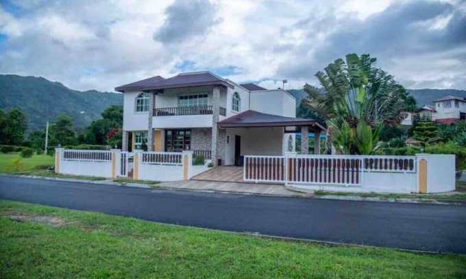 Jarabacoa Casa | Villa with pool Jarabacoa