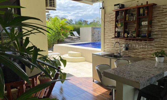 San Ramón Casa | Villa con piscina/ La Fortuna/ Volcán Arenal/*Descuentos semanales y mensuales!*