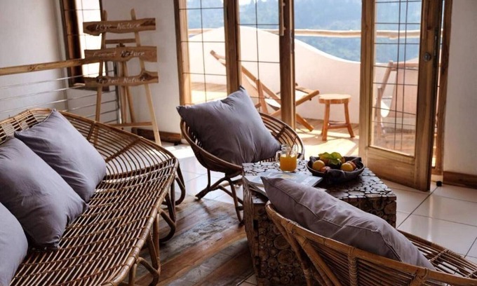 Lembang Villa | Villa con piscina infinita privada con una increíble vista verde cerca de Lembang