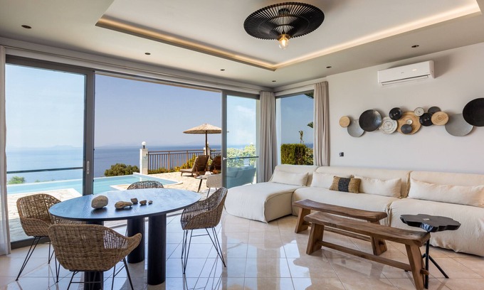 Eleios-Pronnoi Villa | Villa con piscina privada - vistas al mar sin fin / vistas a la montaña - Villa Di Capri
