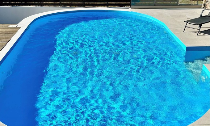 Mariou Villa | VILLA CON PISCINA PRIVADA Y ESPECTACULARES VISTAS ESCÉNICAS AL MAR YA LAS MONTAÑAS