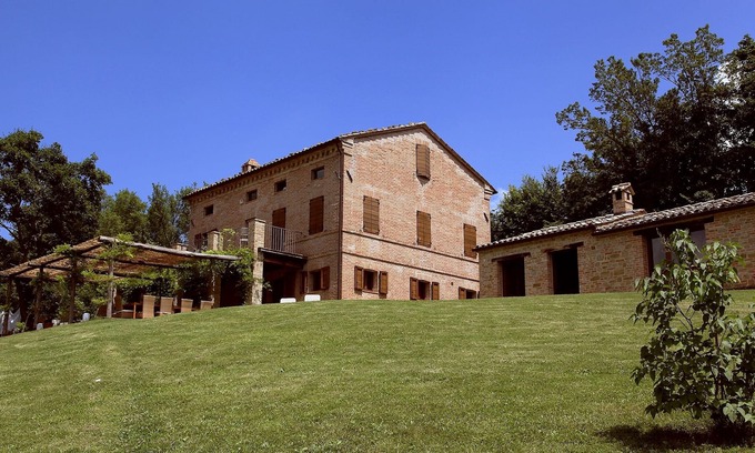Amandola Otro | Villa Con Piscina Privada Vistas de montaña, cerca de Amandola, Ascoli Piceno, (Fermo)
