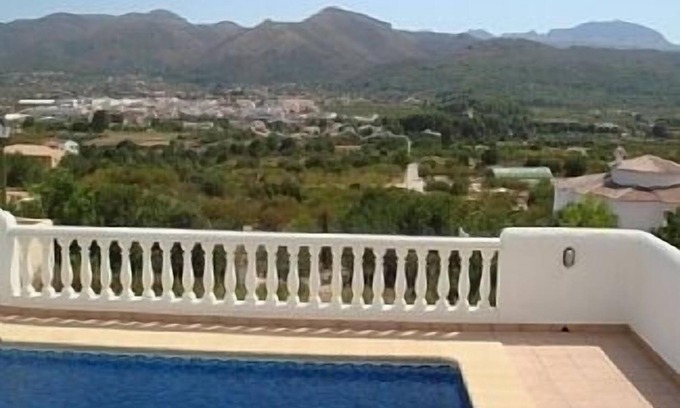 Jalón Villa | Villa con piscina privada y vistas a las montañas sobre Valle de Jalón