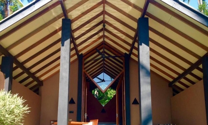Hikkaduwa Villa | Villa with Private Pool
