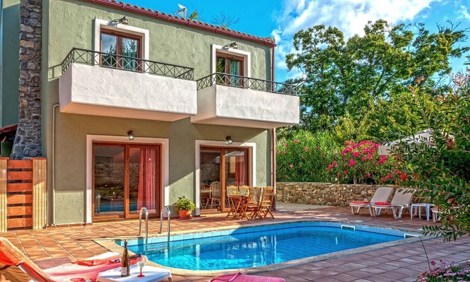 Elos Villa | Villa con piscina privada y jacuzzi cerca de Elafonissi