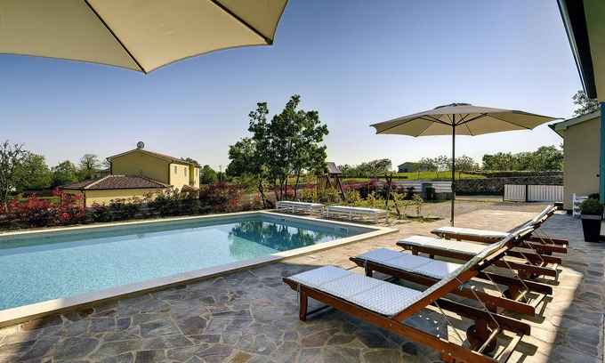 Muzini Villa | Villa con sauna y baño de burbujas en Žminj