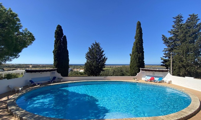 Vale de Parra Casa | Villa with seaview sunset terrace + tennis + pool by nature reserve/golf course