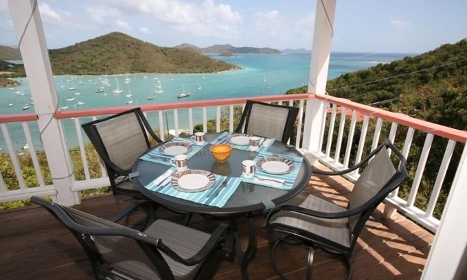 Estate Carolina Villa | Villa con vistas espectaculares de la Bahía de Coral - distancia a pie de puerto y tiendas