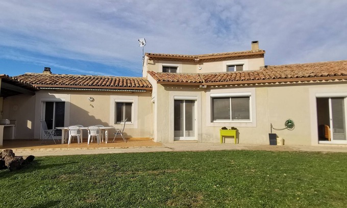 Merindol Casa | Villa with swimming pool - "At the foot of the Luberon"