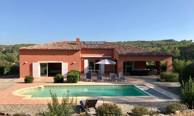 Lorgues Villa | Villa with swimming pool in a quiet natural park