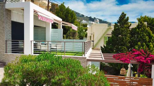 Poros Apartamento | Villa Yolanda 2 - Luxury stylish studio Dora, sea view