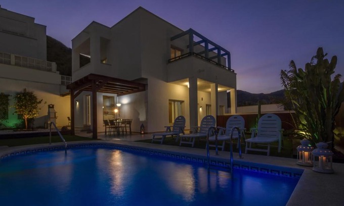 San Jose Casa | Villa Zaratiegui