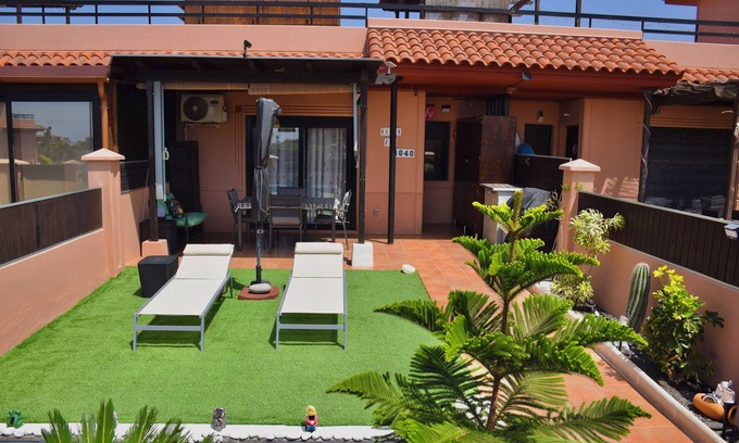 La Oliva Chalet De Esquí | Alojamiento con Aire Acondicionado y Agua Osmotizada.
