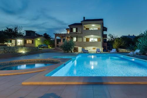 Razanac Villa | Villa Zlatni dvori ZadarVillas