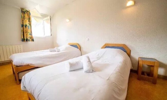Saint-Etienne-de-Tinee Apartamento | Village Club Le Rabuons ** - Ternélia - Triple room