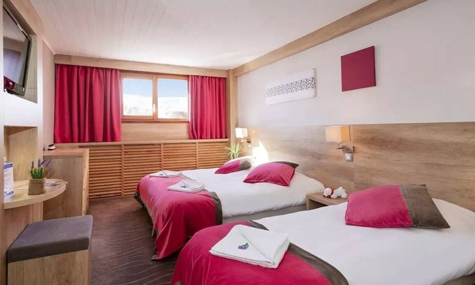 Les Deux Alpes Apartamento | Village Club MMV Le Panorama*** - Room for 3 people with balcony