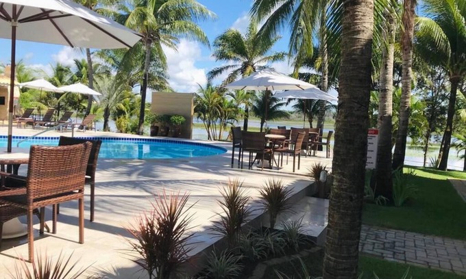 Jenipabu Casa | Excelente pueblo en el Cond. COSTA SMERALDA, a la orilla del lago ya 200m de la playa