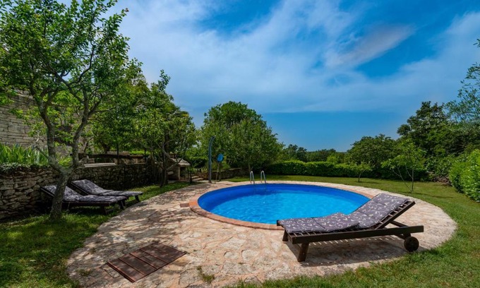 Municipality of Zminj Casa | Village Family House Ranka