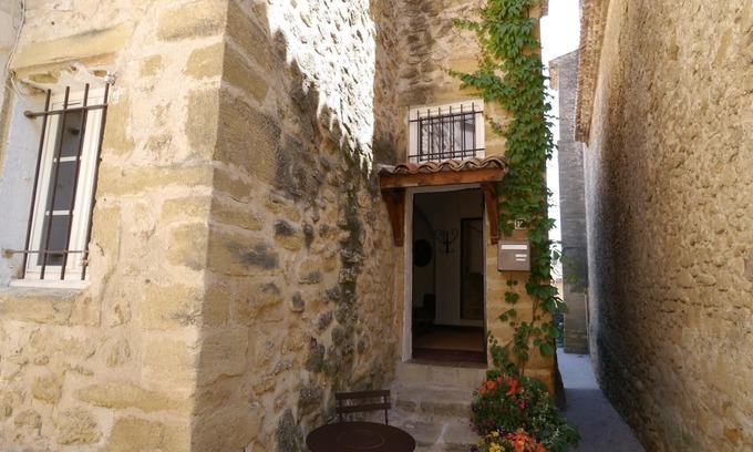 Lauris Casa | Lauris (5 min Lourmarin): casa rural con encanto año abierto (capacidad 9 personas)