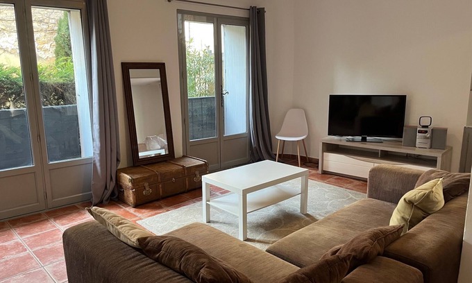 Codolet Casa | Village house near the lake