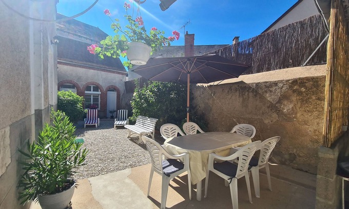 Chabris Cabaña | Casa en Chabris: cerca de Zoo de Beauval y Castillos del Loira, con patio y parking privado