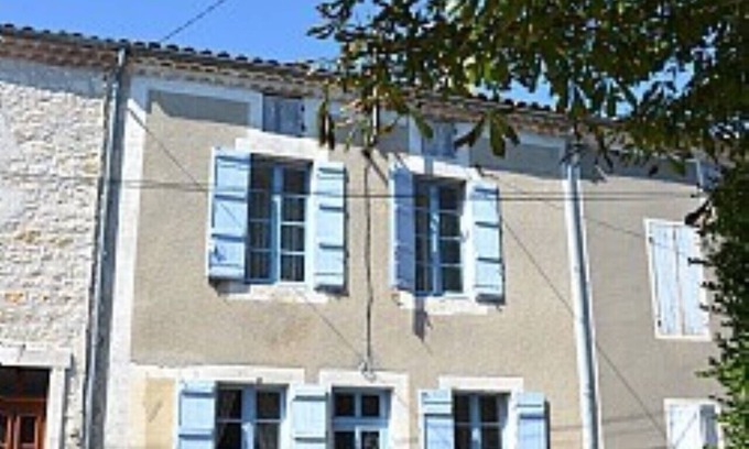Beauville Casa | Casa de pueblo con jardín y piscina privada en un encantador Bastide Village