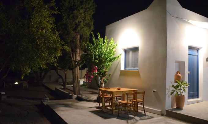 Pefkos Casa | Village House with Garden by the Beach