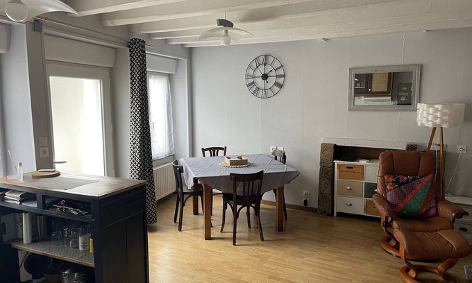 Pleucadeuc Casa | Casa de pueblo sin jardín en el centro de Pleucadeuc en Morbihan