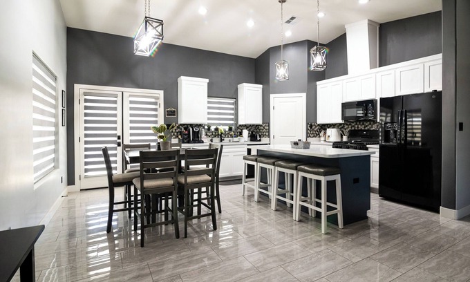 Yuma Casa | Village Luxury Living