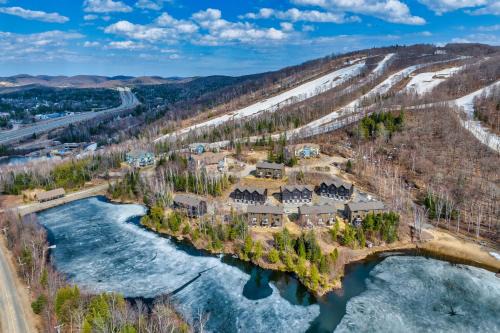 Saint-Faustin-Lac-Carre Apartamento | Village Mont-Blanc by Rendez-Vous Mont-Tremblant