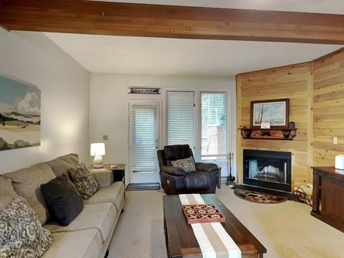 McHenry Casa | Villages of Wisp 14 Winding Way