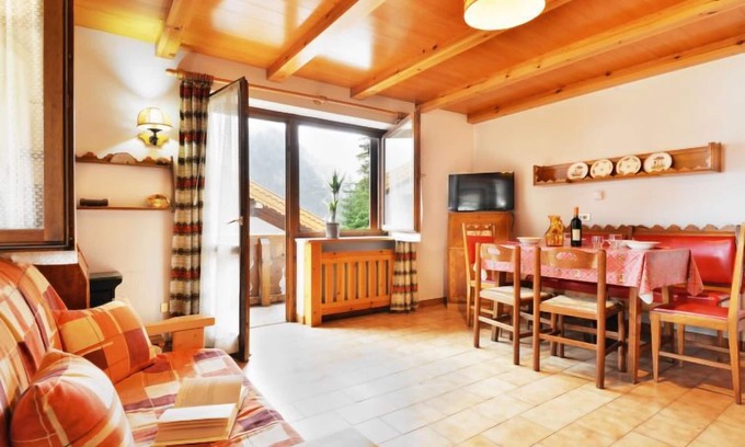 Mazzin Apartamento | Villaggio Ladino by Interhome
