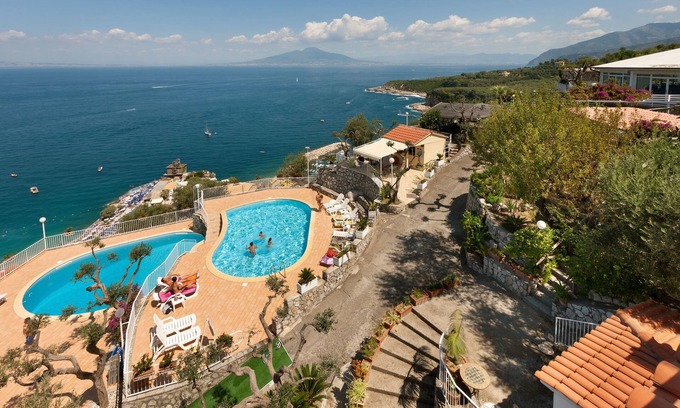 Marina di Puolo Casa | Villaggio Villa Lubrense