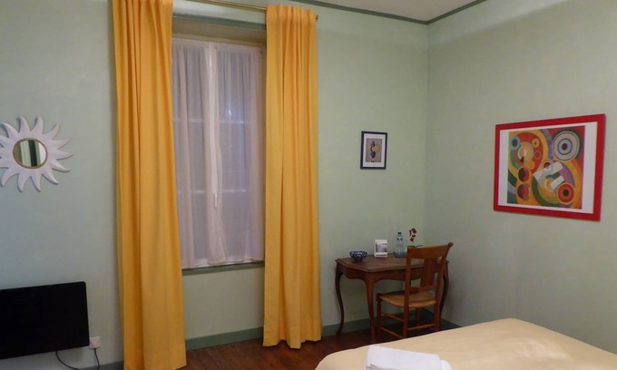 L'Ile-d'Elle Hotel | Villanelle - Habitación Sonia, en el centro de tus deseos.
