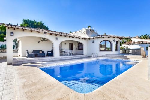 Urbanitzacio la Fustera Villa | Villas Guzman - Erita