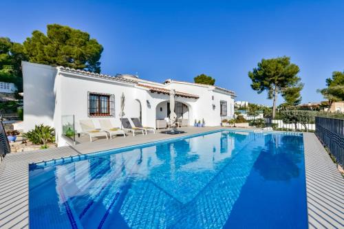 Moravit Villa | Villas Guzman - Olga