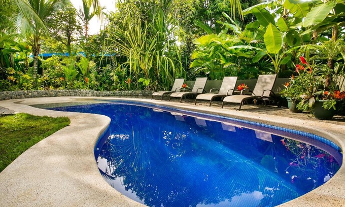 Manuel Antonio Cama Y Desayuno | Villas Oasis