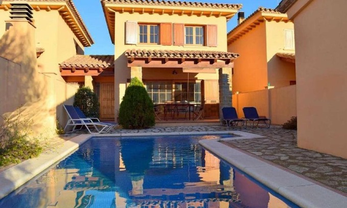 L'Escala Villa | Villashim