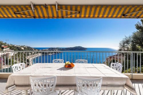 Villefranche-sur-Mer Apartamento | Villefranche Sur Mer:Appartement-villa, Vue mer, jardin, parking.