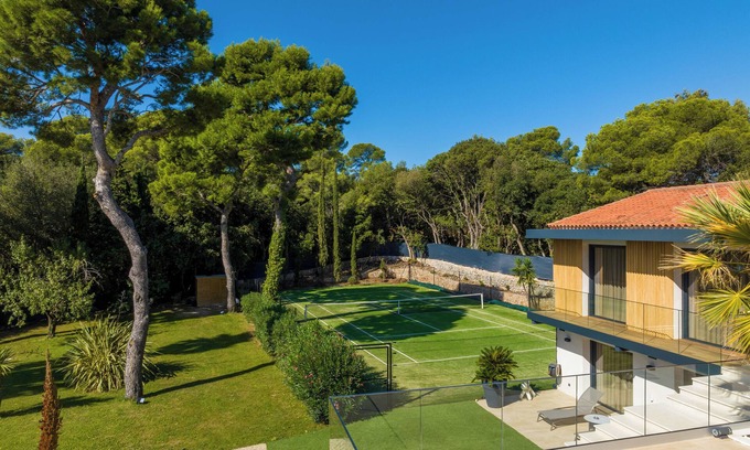 Nice Villa | Villefranche-sur-Mer - Nueva Propiedad - Piscina - Tenis - Vista al Mar