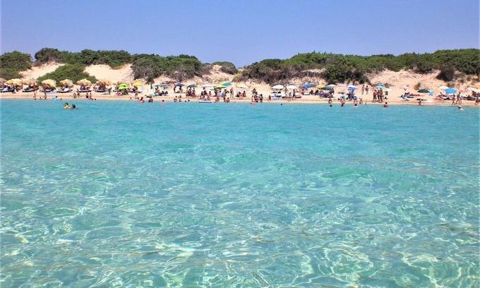 Torre Castiglione Casa | Villetta 300m Dalle Spiagge Bianche, 2 Camere Clima,gazebo, Wifi Barbecue,auto