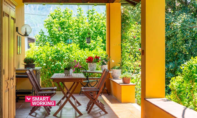 Bellagio Chalet De Esquí | Villetta Camelia with Garden by Wonderful Italy