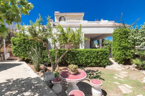 Porto Cesareo Casa | Villetta delle Muse by BarbarHouse