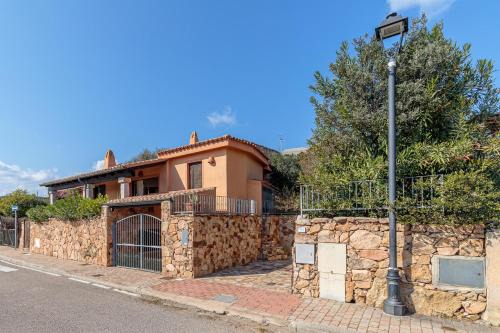 Baia Caddinas Villa | Villetta Franca 100m From The Beach - Happy Rentals