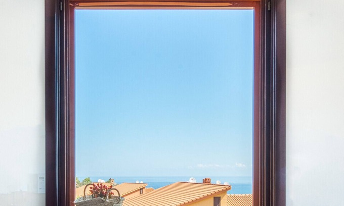 Sant'Onofrio Casa | Villetta Frisculia with piscina by Wonderful Italy